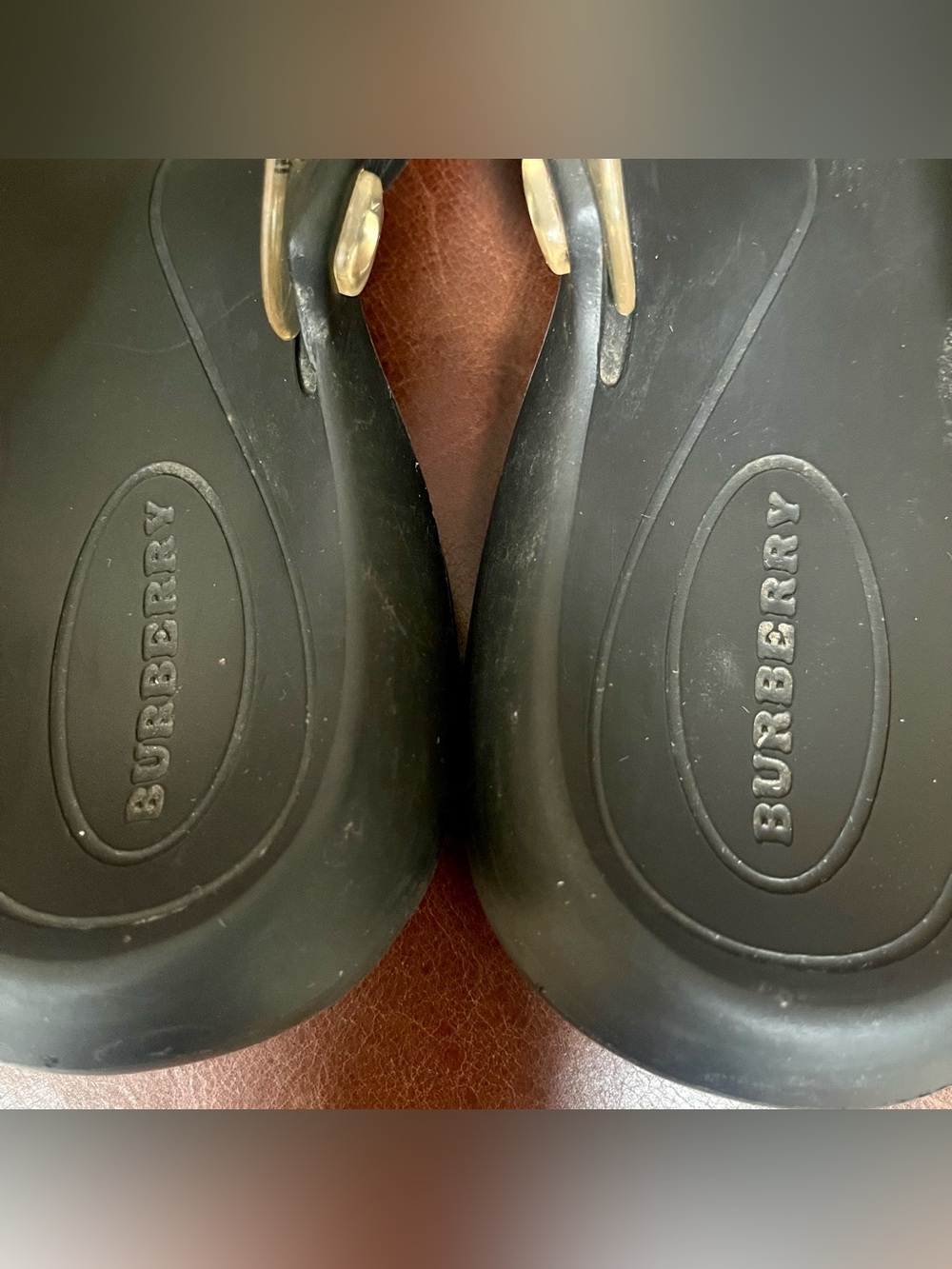 Burberry Iconic Check Pattern Pool Slide Sandals - Picture 5 of 16
